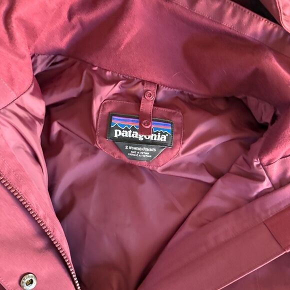 Patagonia Hooded Parka Coat Jacket in Carmine Red S NWOT - Picture 13 of 14